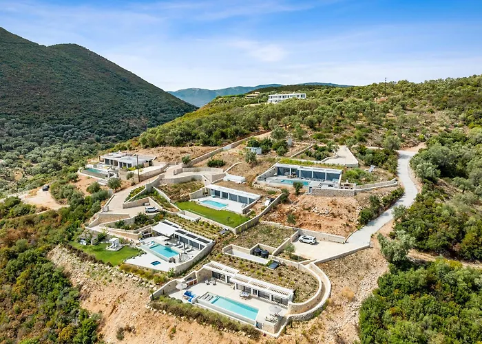 Hebe Lefkada *